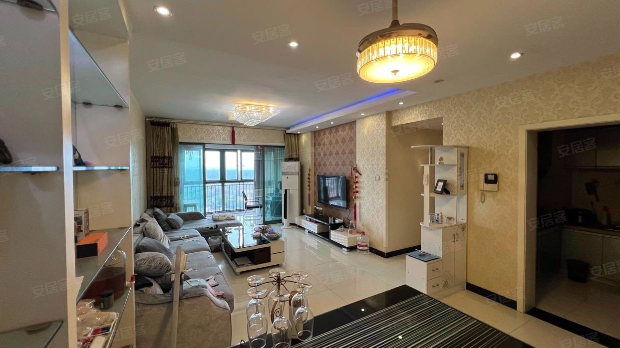 成都雅居乐花园3室1厅2卫