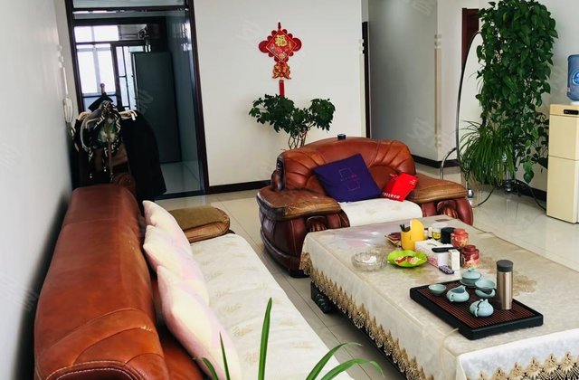 靖边灏安小区3室2厅155㎡85万二手房图片