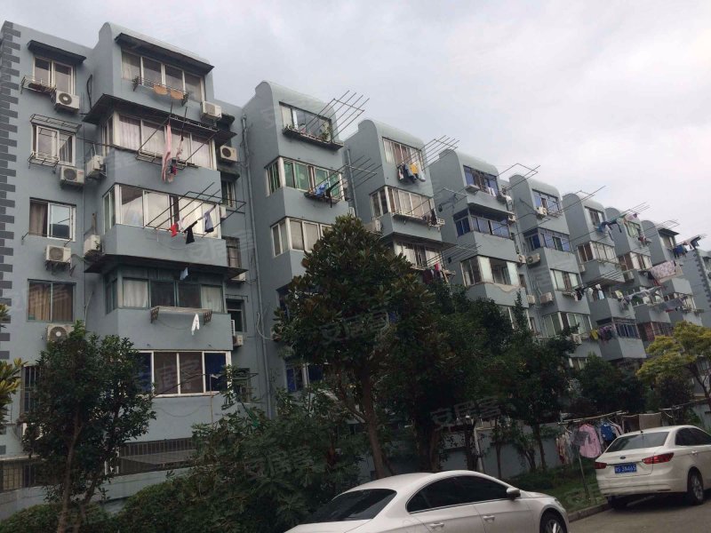 东陆新村二街坊