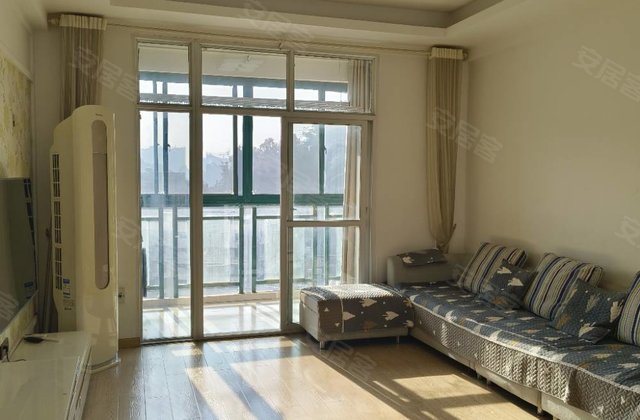 中卫水云馨苑3室2厅102㎡40万二手房图片