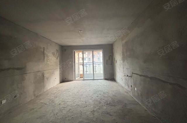 爵仕山3室2厅126㎡88万二手房图片