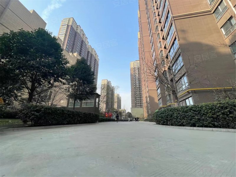 龙城铭园(一期)