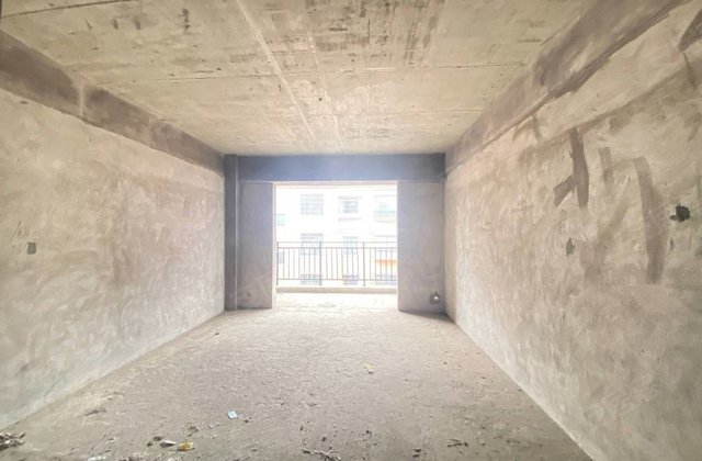 宗棠商业步行街3室2厅137㎡31.8万二手房图片