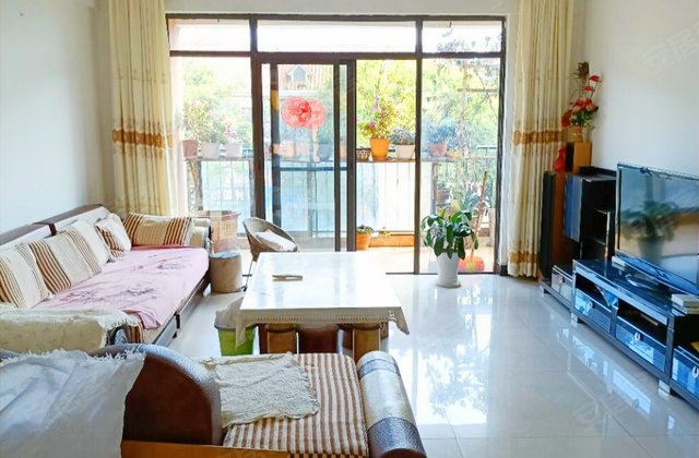 万辉星城蔷薇堡4室2厅134㎡53万二手房图片