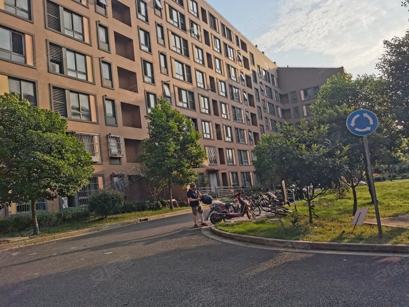 佘北家园秀雅苑