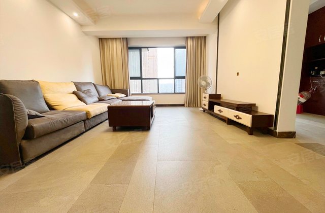 美城云庭3室2厅138.36㎡238万二手房图片