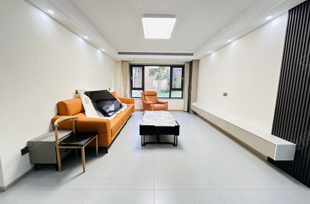 轩苑四季花城1期