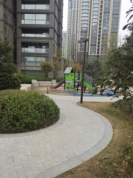 永威枫香庭西院