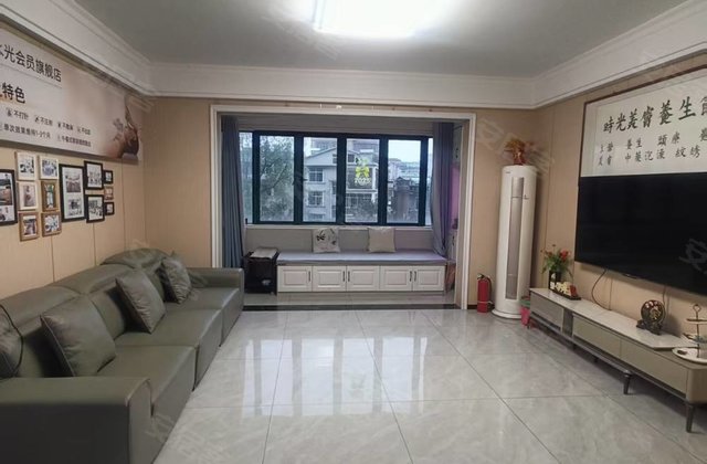 康顺豪庭3室2厅129㎡48.8万二手房图片