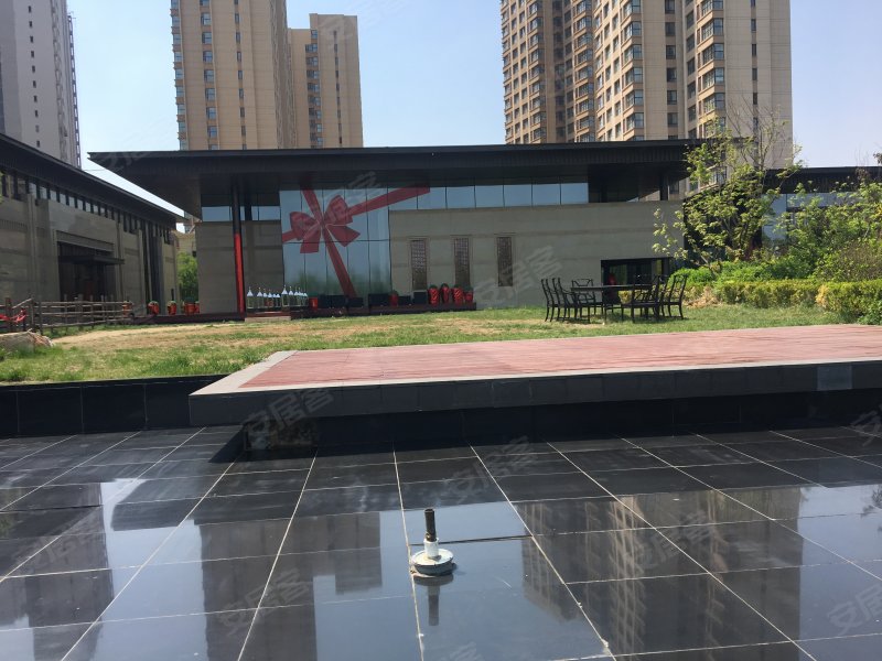 东丽湖万科城映湖苑