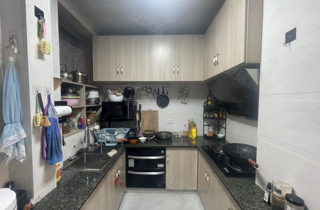 香枫庭苑4室2厅125㎡55万二手房图片