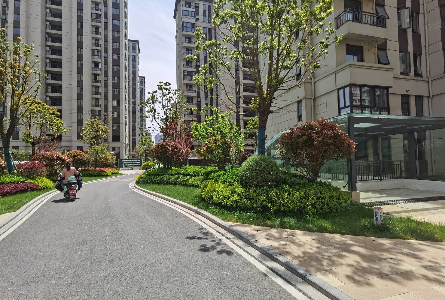 必看好房新华御园高档豪装品牌家电精致户型采光