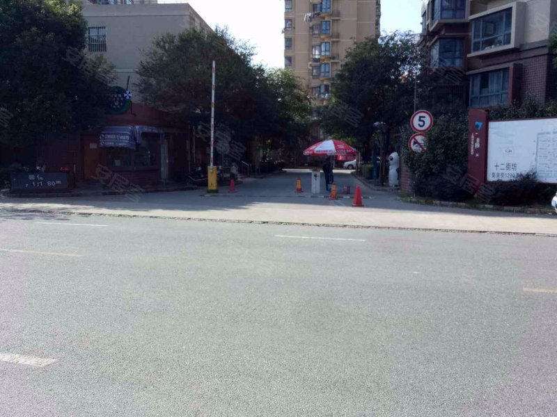 馨佳园十二街坊 