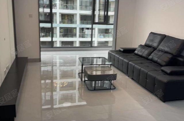 翡翠园2室2厅77㎡30.6万二手房图片