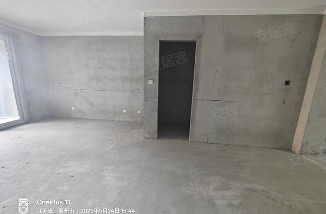 景范康城4室2厅139㎡108万二手房图片