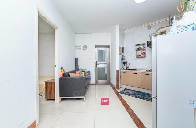 彩虹新都4室2厅120.8㎡390万二手房图片