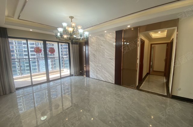 珑城半山3室2厅110㎡86万二手房图片