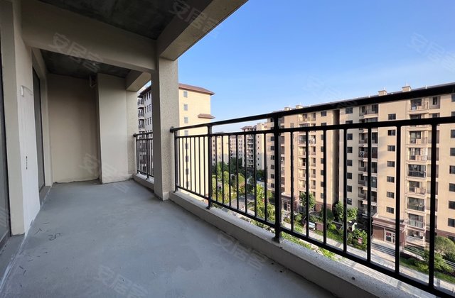 嘉美珑园3室2厅127㎡150万二手房图片