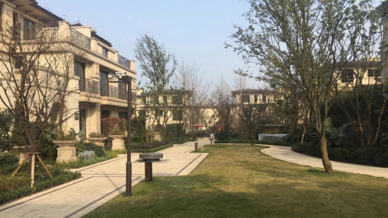 龙湖两江新宸旭宸