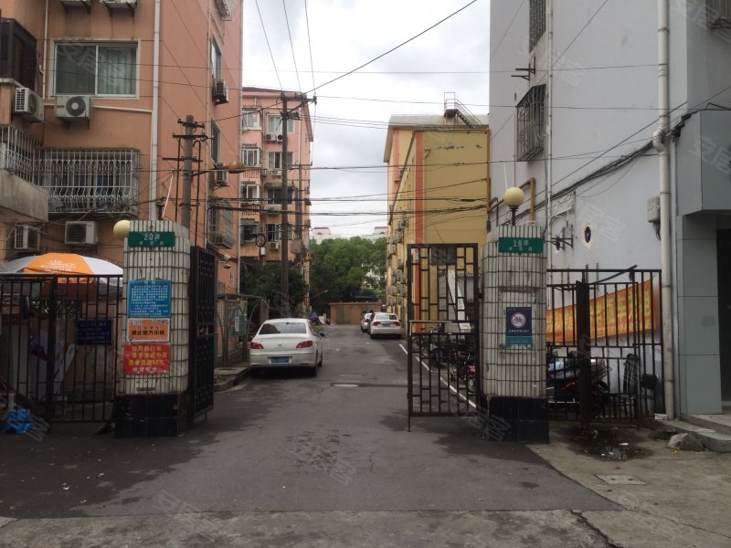 莘沥路20弄小区 