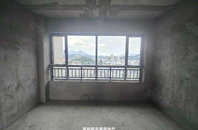 福园雅境3室2厅135.55㎡43.8万二手房图片