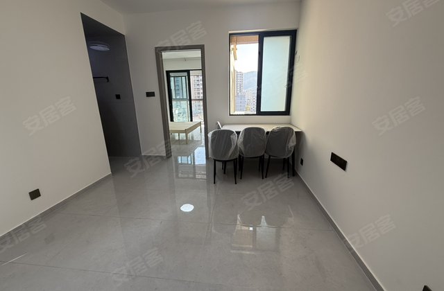 秀水江南苑1室1厅50㎡55.8万二手房图片