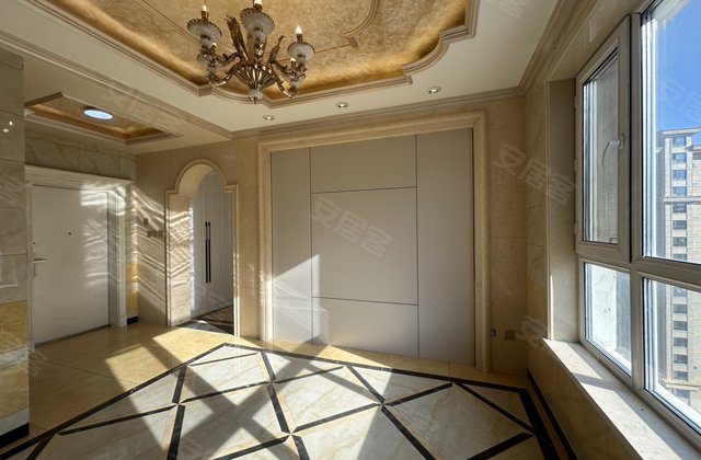 清华名苑1室1厅55㎡22.8万二手房图片