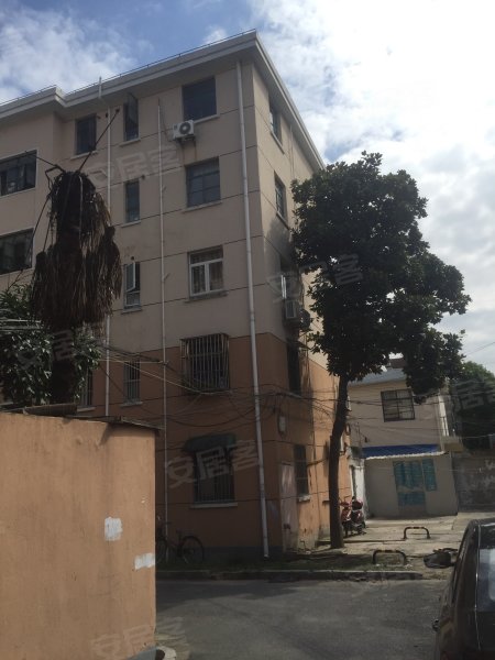 中沟路40弄小区 