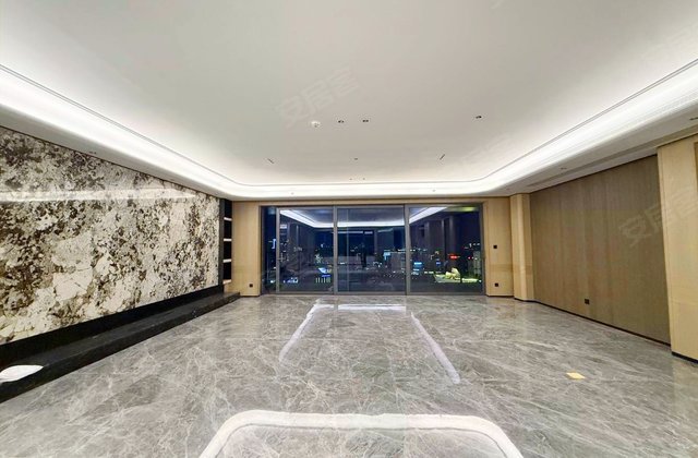 万科瑧湾汇4室2厅304.36㎡1380万二手房图片