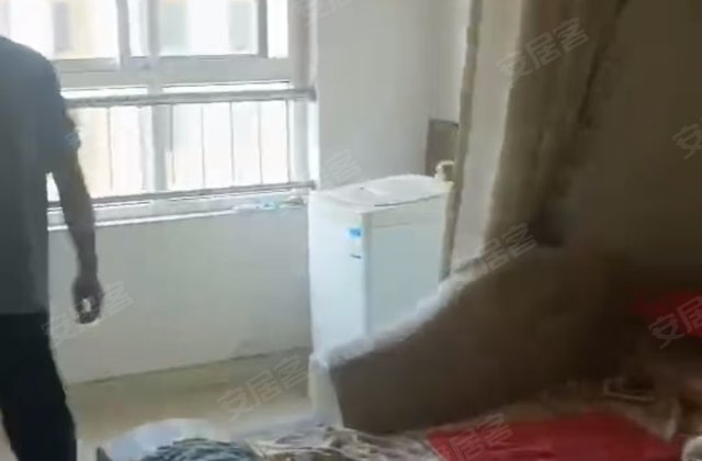 龙泽苑2室2厅92㎡56.5万二手房图片