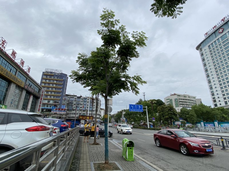 罗河路菜市场小区