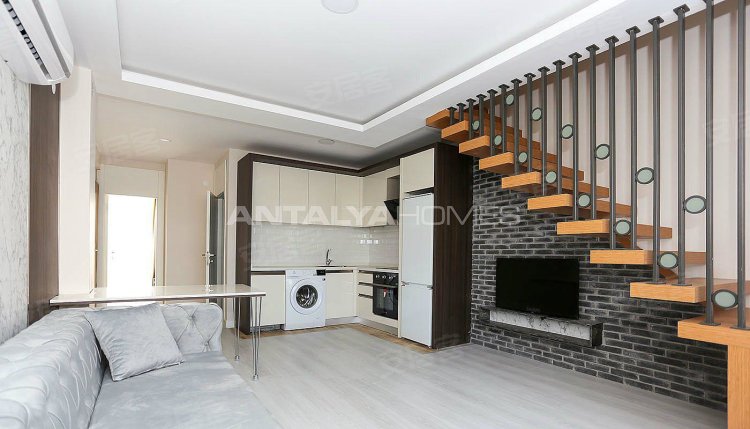 土耳其约¥169万带家具的贝莱克公寓，周围环绕着社交设施二手房公寓图片