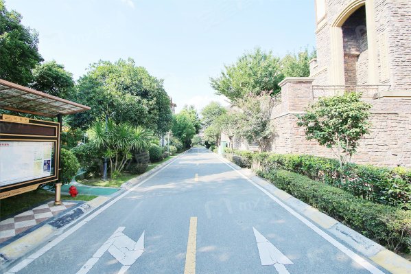 成都房产网>成都二手房>新津二手房>新津城区二手房>廊桥水乡>