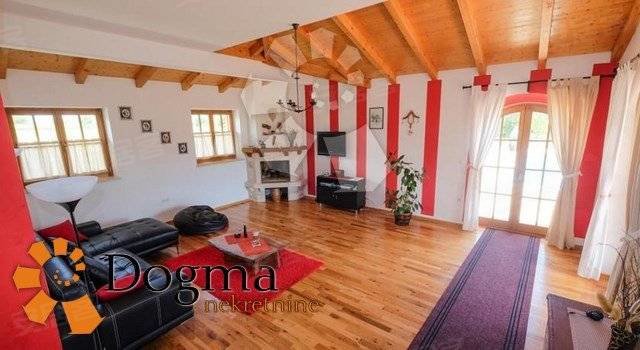 克罗地亚约¥398万CroatiaBarbanHouse出售二手房公寓图片