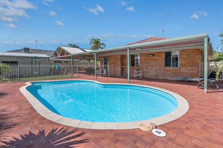 澳大利亚约¥258万主页打开已取消
在8天内提供
 的家庭住宅与闪闪发光的游泳池。二手房公寓图片