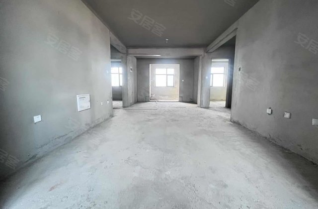 鸿润城3室2厅123㎡61万二手房图片