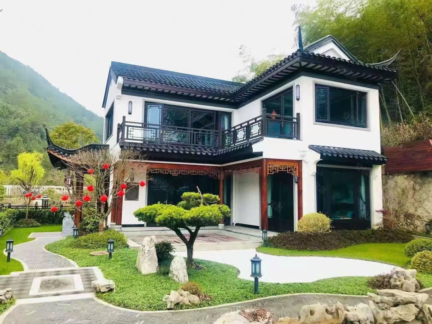 远离市区 享受田园生活 精装养生别墅 有山有水 能钓鱼,蓝城诗画小镇