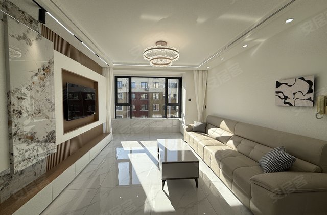 优山美地3室2厅93㎡28.8万二手房图片