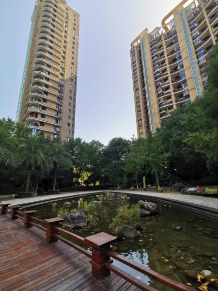 中瑞曼哈顿东楼