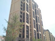 主做逸龙湾!小高层118平毛坯三室两厅两卫,带储藏室.