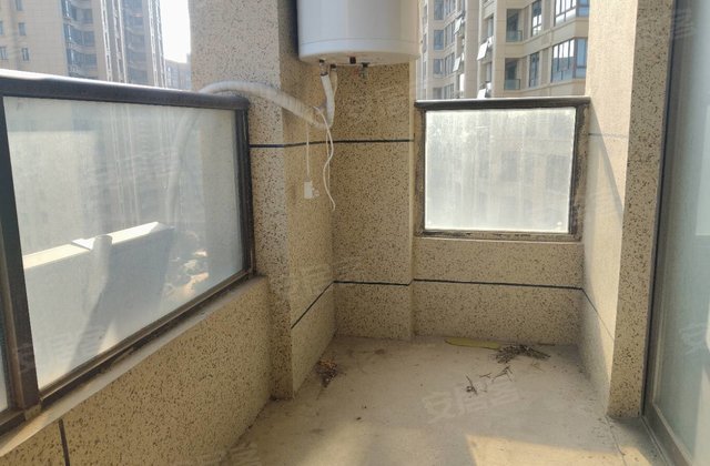 逸龙新河湾3室2厅103.8㎡65万二手房图片