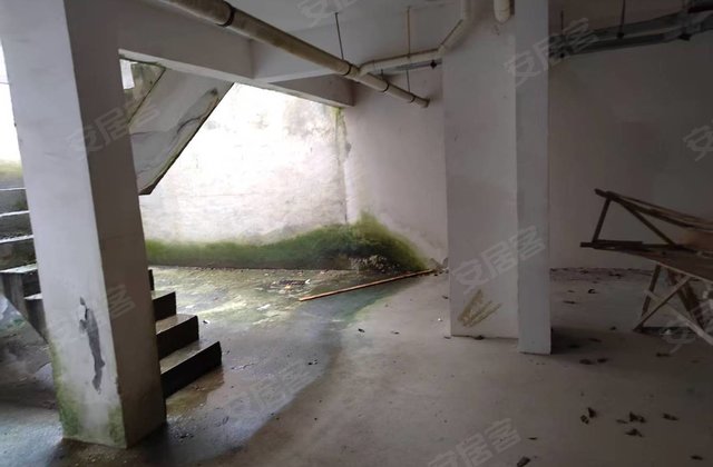 中建幸福城(A区一期)6室2厅170㎡120.8万二手房图片