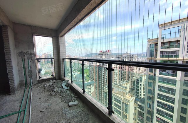 熙岸尚庭4室2厅164㎡77万二手房图片