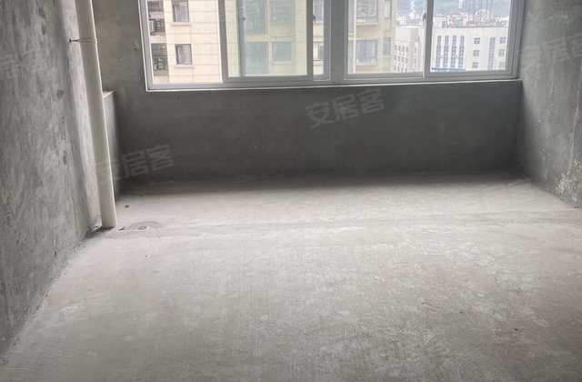 溪滨佳苑2室2厅75㎡143.9万二手房图片