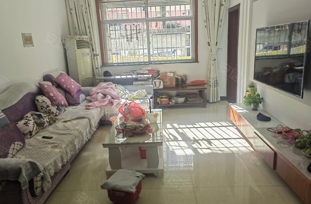 站东商住小区3室2厅115㎡49万二手房图片