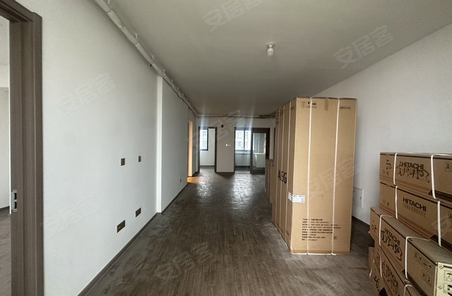 江境12654室2厅131.93㎡252万二手房图片