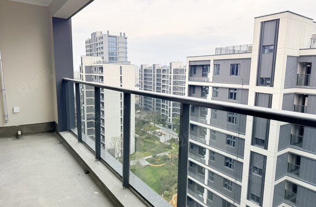 保利和光屿湖4室2厅123㎡210万二手房图片