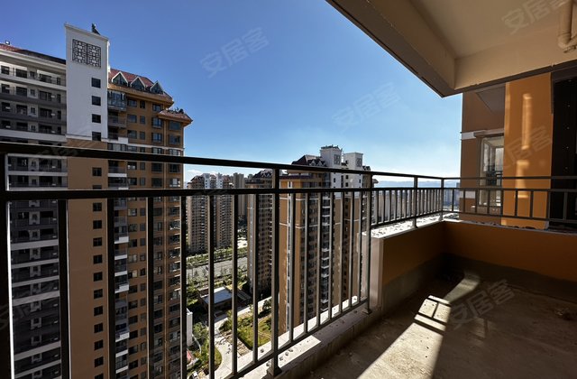 永昌瑞园4室2厅143㎡38万二手房图片