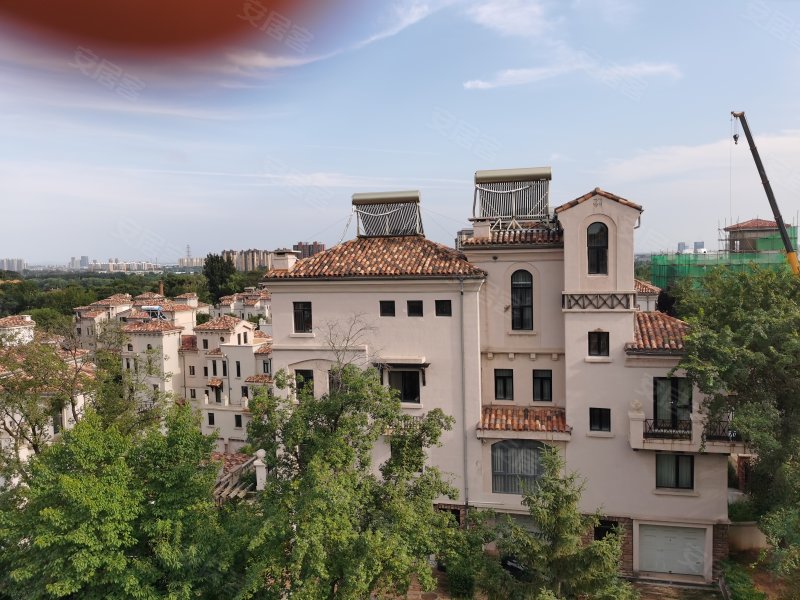 中旅国际小镇(东区)