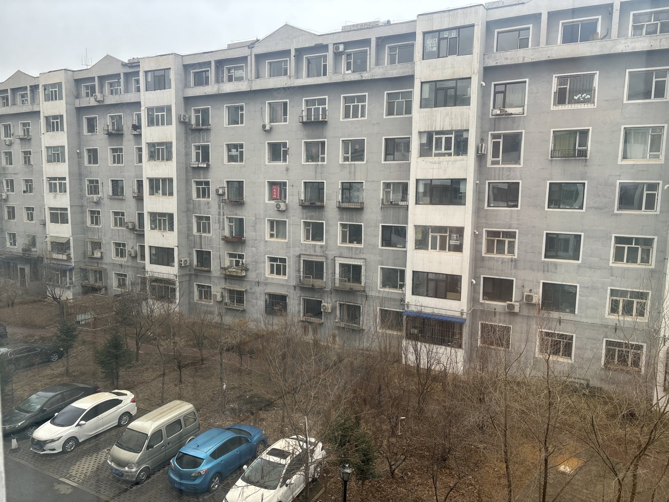 松江果窖三角线铁东中区4楼博达中学个人婚房装修不把山不临街